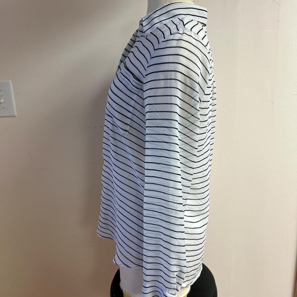 Old Navy Sheer Blue and white striped button up blouse with pockets size M - Picture 3 of 7
